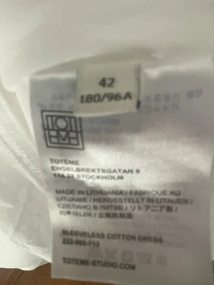 Toteme-klänning