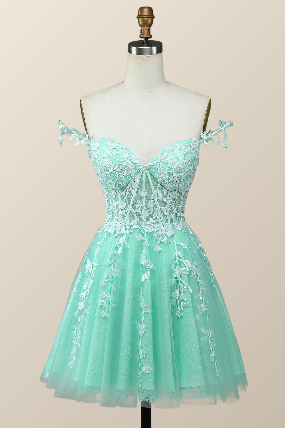 Navy Blue A-line Lace Appliques Short Homecoming Dress