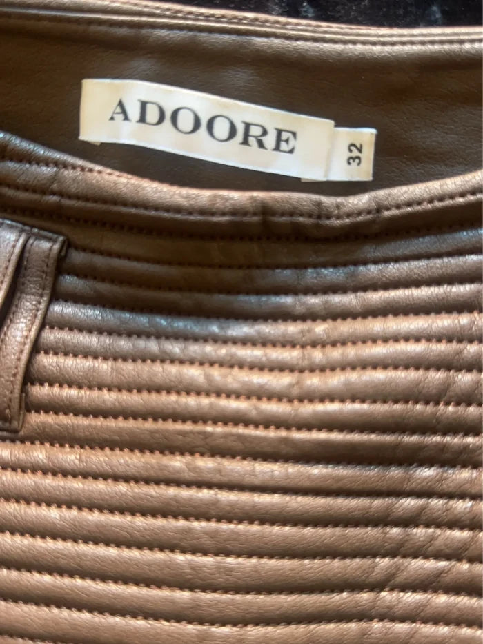 Adoore-kjol