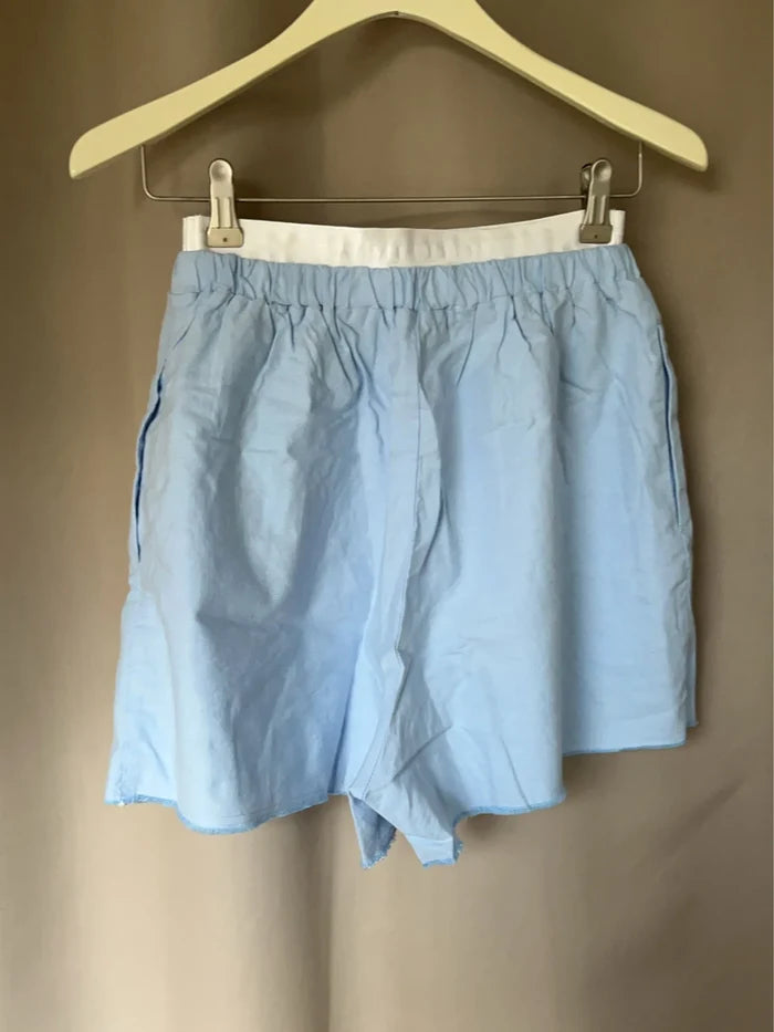Ahlvar Gallery-shorts NWOT