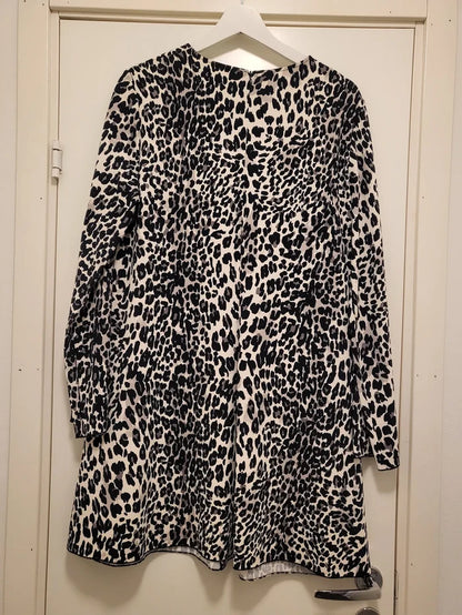 Arket Leopard Print-klänning