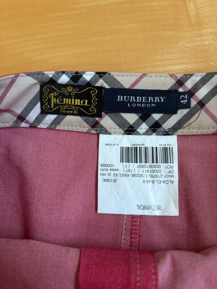 Burberry-kjol