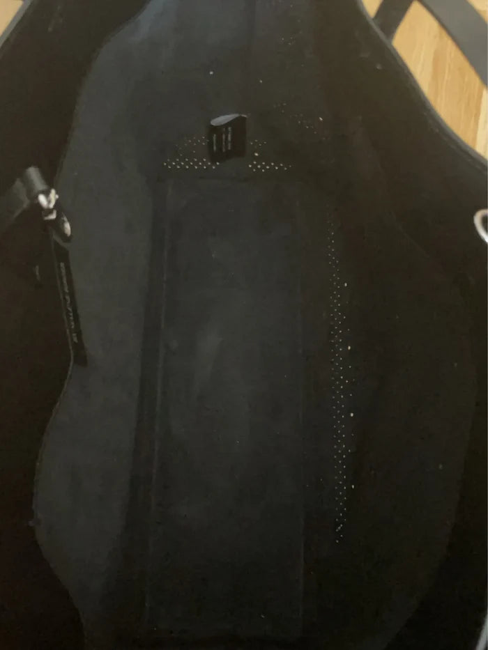 By Malene Birger Evin Tote-skinnhandväska