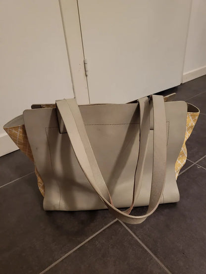 By Malene Birger Mariani-skinnhandväska