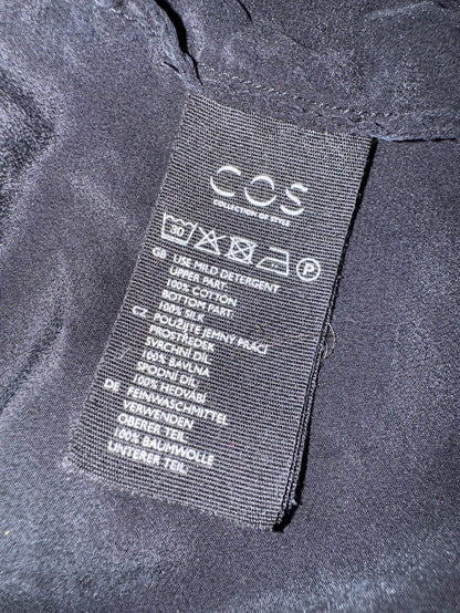 Cos-klänning