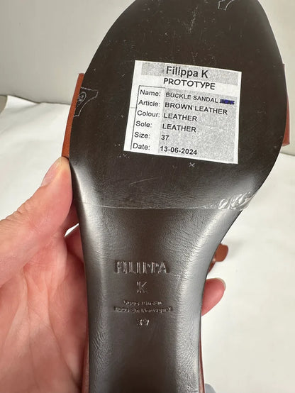 Filippa K Buckle-skinnklackar