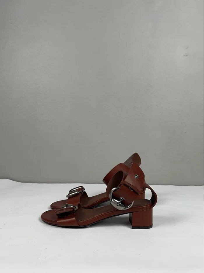 Filippa K Buckle-skinnklackar