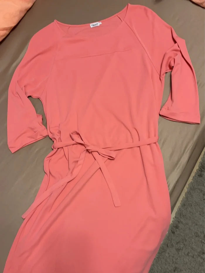 Filippa K-klänning