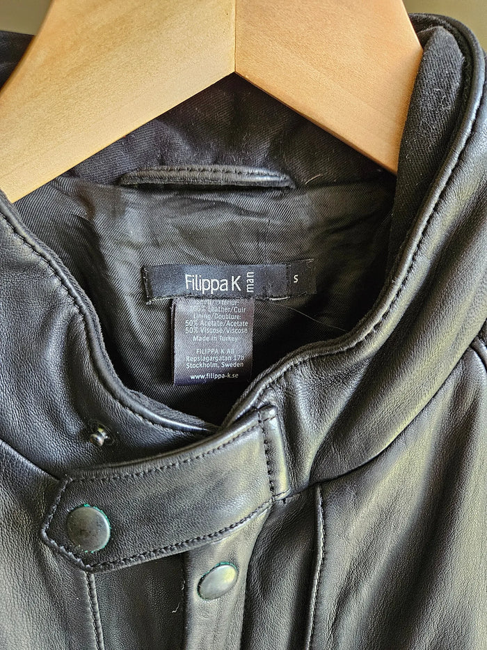 Filippa K-skinnjacka