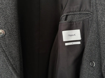 Filippa K-ullkappa