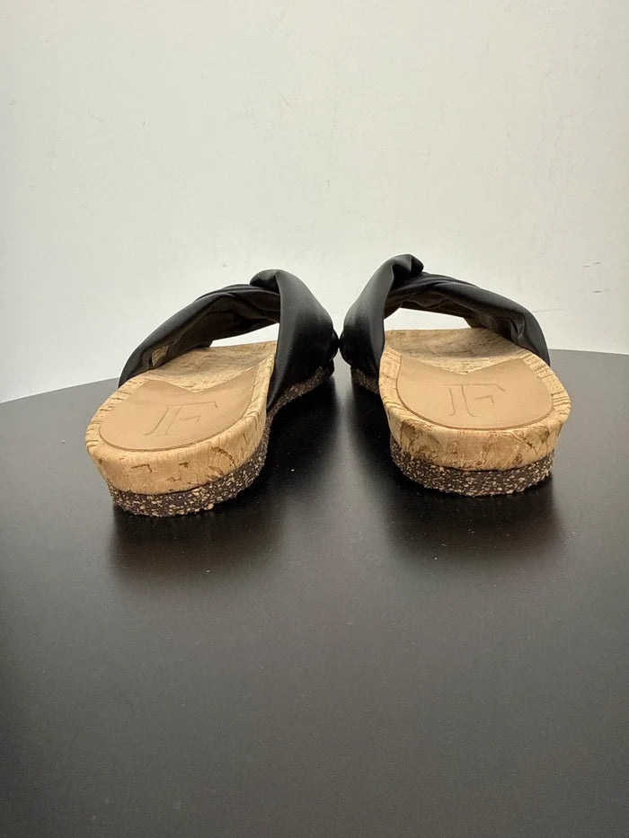Flattered Lou Black Vegan-skinnsandaler