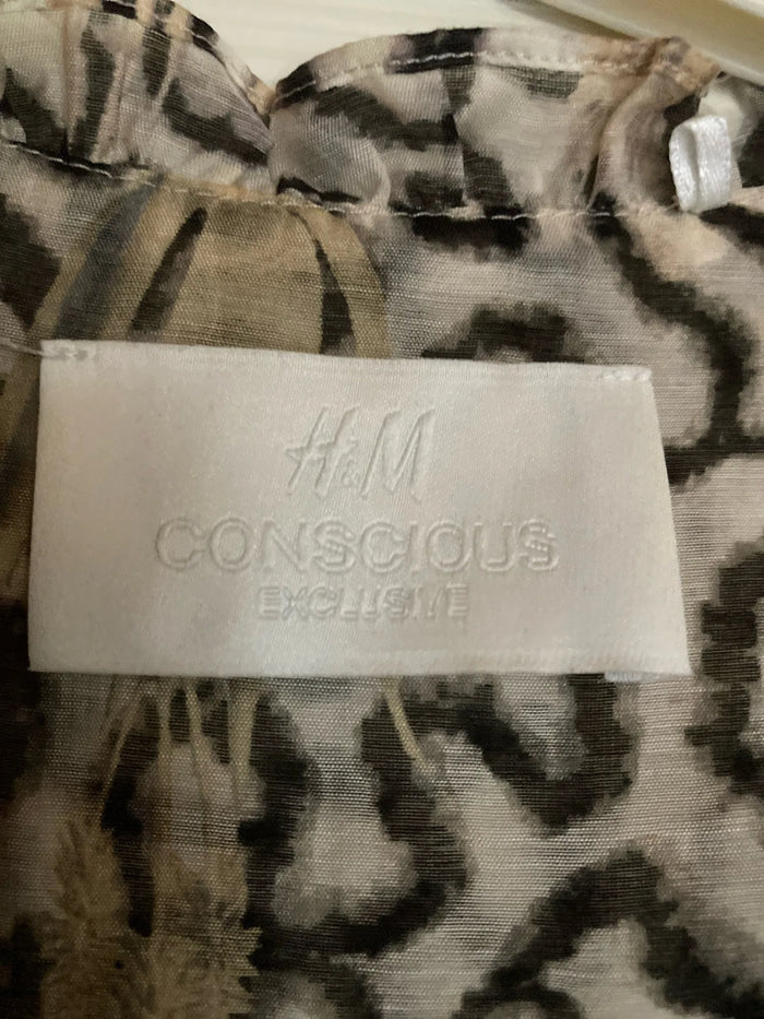 H&M Conscious Exclusive-blus NWOT