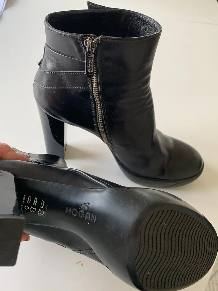 Hogan-skinnboots NWOT