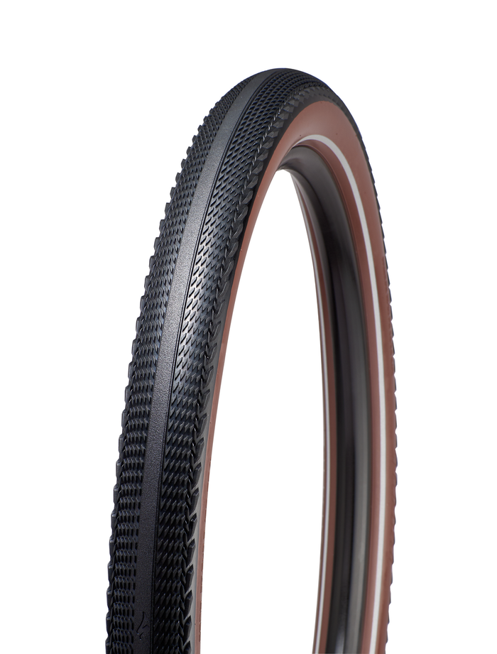 Pathfinder Sport Reflect Tire