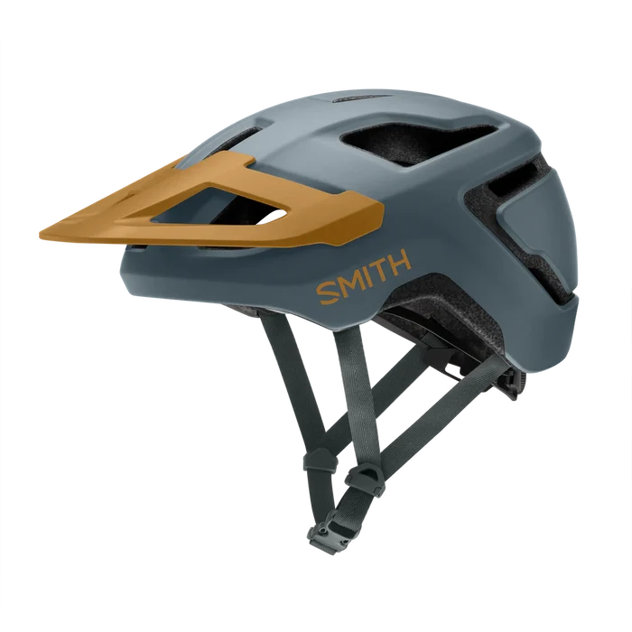 Pilot MIPS Helmet
