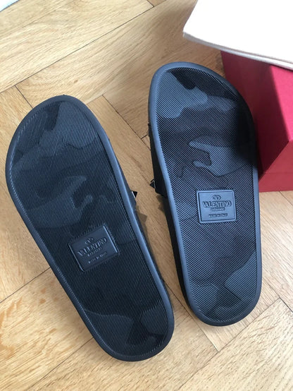 Valentino Rockstud Slides-sandaler NWOT